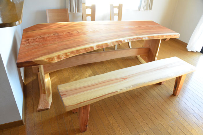 杉一枚板ダイニングテーブル＆ベンチ（鈴鹿市H様邸） | 無垢一枚板