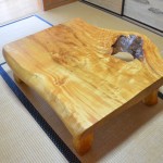 トチ穴あき一枚板座卓(津市N様邸)