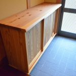 伊勢市N様邸　杉一枚板下駄箱