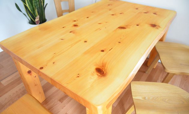 無垢一枚板テーブルの坂谷木工 『木好房 hitotoki』 | 自然木の個性を